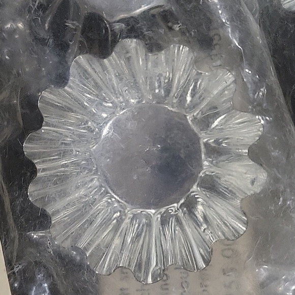 NWT 24 (2 Packs of 12) IKEA Small Pastry Molds - Picture 2 of 5